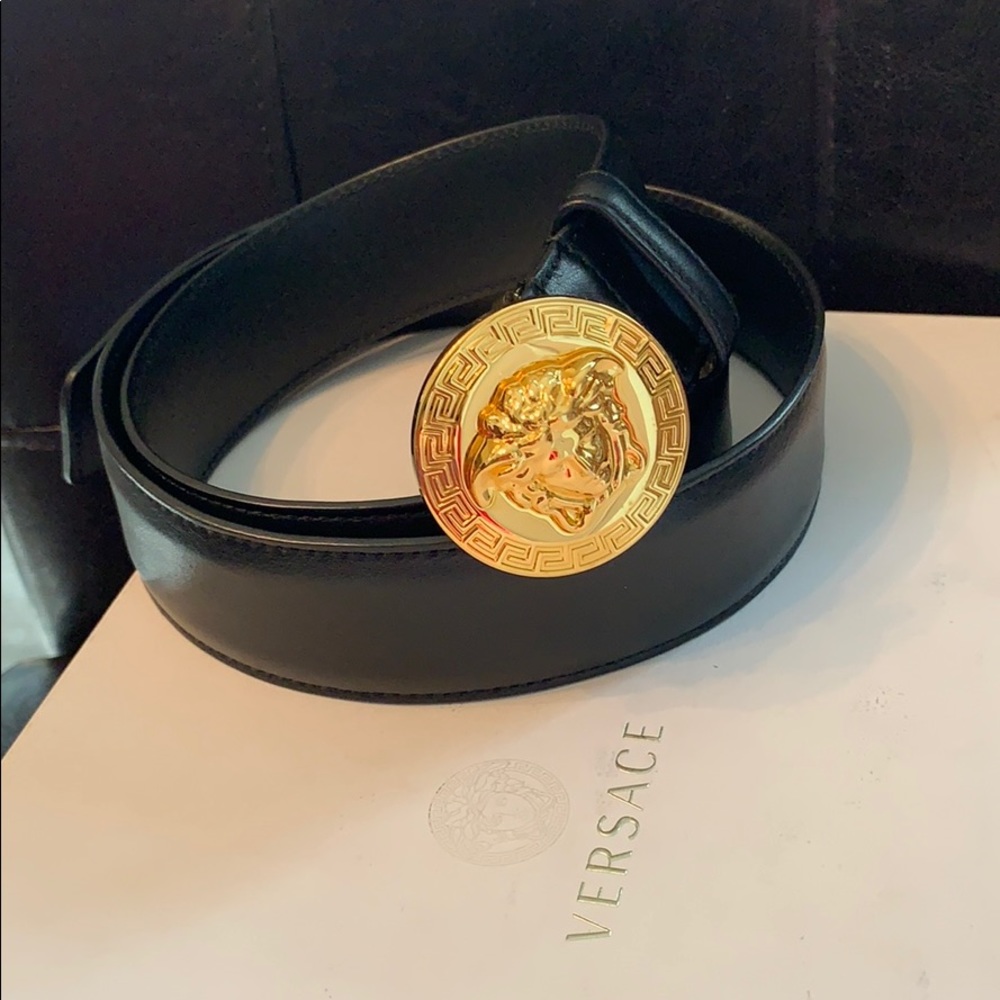 VERSACE Belt (Size 38) π₯π₯π₯